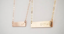 Load image into Gallery viewer, Heart Family Necklace
