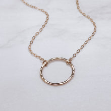 Load image into Gallery viewer, Hammered Circle Necklace