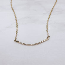 Load image into Gallery viewer, Hammered Curve Necklace