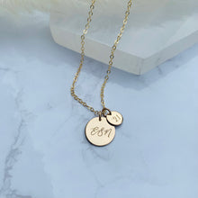 Load image into Gallery viewer, Graduation Multi Disc Necklace
